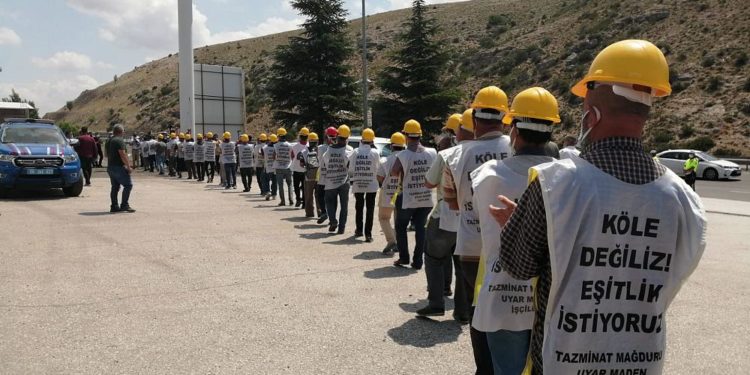 Tazminatlarını alamayan Somalı madencilere Ankara’da polis engeli