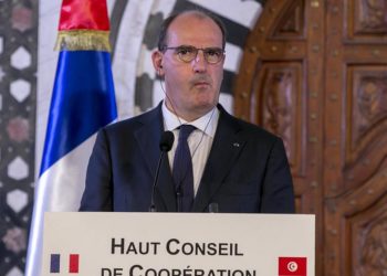 Fransa Başbakanı Castex: Covid-19 vakalarının yüzde 96’sını aşı olmamış kişiler teşkil ediyor