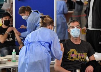 Covid-19: Macron’dan aşı için ulusal birlik çağrısı; Almanya yeni kısıtlama uyarısı yaptı