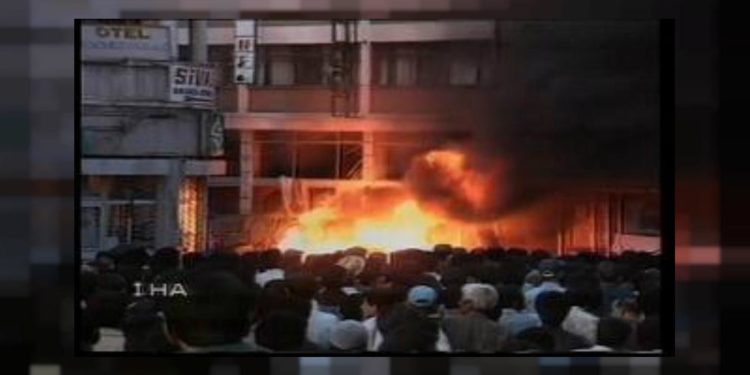 Sivas Katliamı’nın 28. yılı: Madımak olayında neler yaşandı?