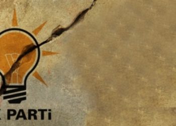 AKP'den 150 kişi Gelecek Partisi'ne ge&ccedil;ti