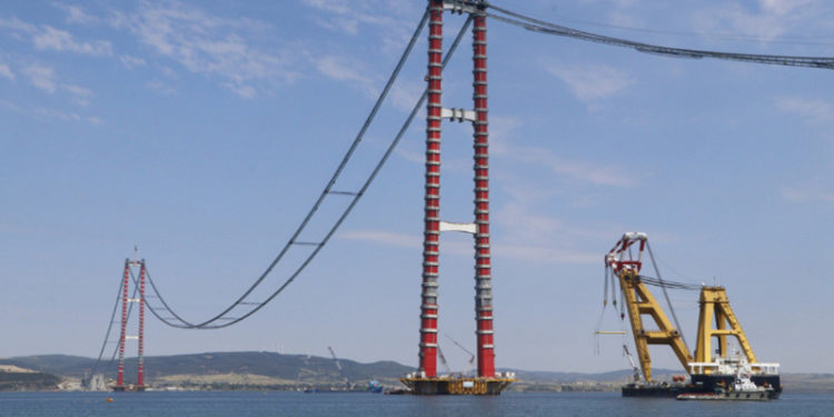 1915 Çanakkale Köprüsü'nün ilk mega tabliye blok montajı yapıldı