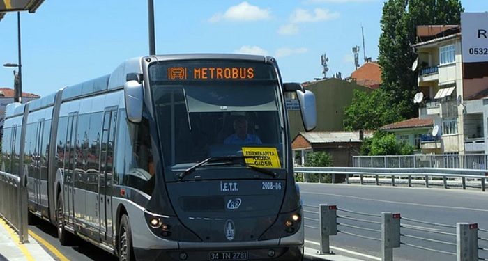 63 milyon euro ödenen ‘metrobüs’ çöpe gitti