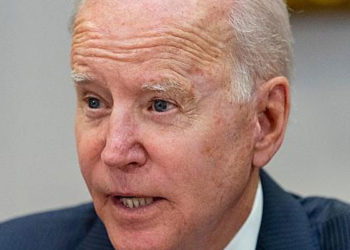 ABD Başkanı Biden'dan Afgan mülteciler için 100 milyon dolarlık acil fona onay