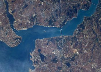 ABD'li astronot, İstanbul'un uzaydan çekilmiş fotoğraflarını paylaştı