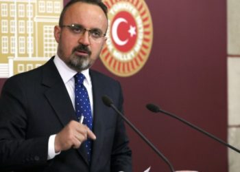 AKP, torba kanununda yer alan 2 maddede değişikliğe gitti