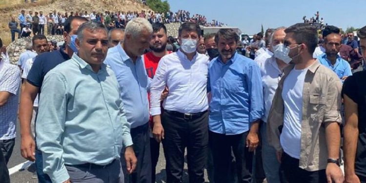 Adıyaman’da tütün eylemcileri evleri basılarak gözaltına alındı