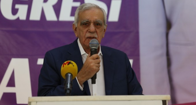 Ahmet Türk’ten AKP’ye: Bilin ki artık sona geldiniz