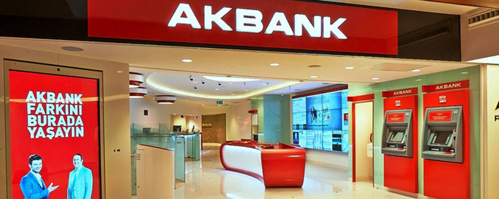 Akbank ‘normale döndü’: Sistem devrede; şubelerden kesintisiz hizmet