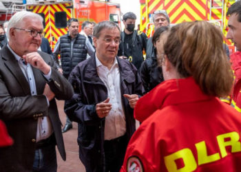 Almanya'da KRV yönetiminden selzedelere yardım sözü