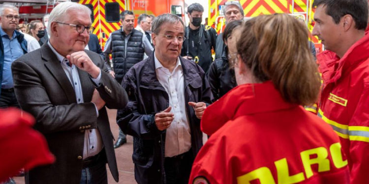 Almanya'da KRV yönetiminden selzedelere yardım sözü