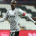 Atiba 1 yıl daha Beşiktaş'ta