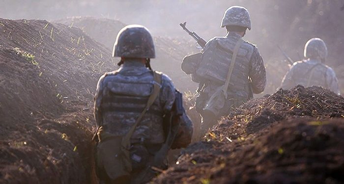 Azerbaycan ve Ermenistan arasında yoğun çatışma