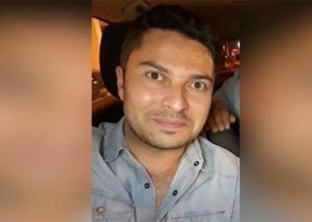 Aşı karşıtı öğretmen Koronavirüs nedeniyle yaşamını yitirdi