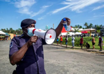 "Aşı olmayana iş yok": Fiji, çalışanlara Koronavirüs aşısı yaptırmayı zorunlu kıldı