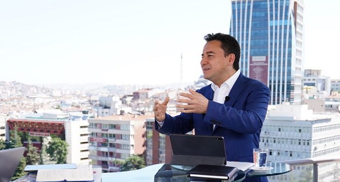 Babacan: İktidar ortaklığında çatlaklar var ve taşıması zor bir yük haline geldi