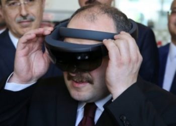 Bakan Varank: Adım adım Ay&rsquo;a yaklaşıyoruz