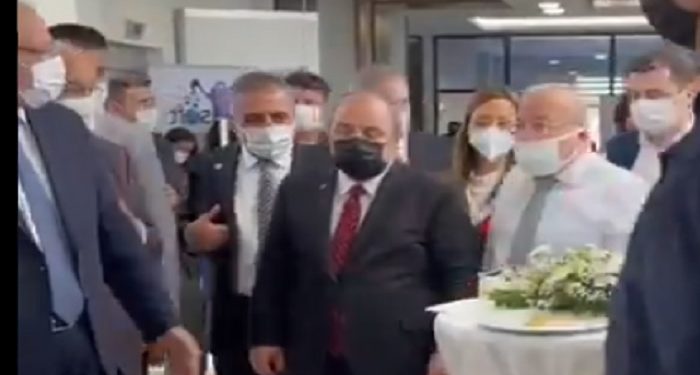 Bakan Varank’ın işadamına ‘sadede gel ne istiyorsun?’ sözleri tepki topladı