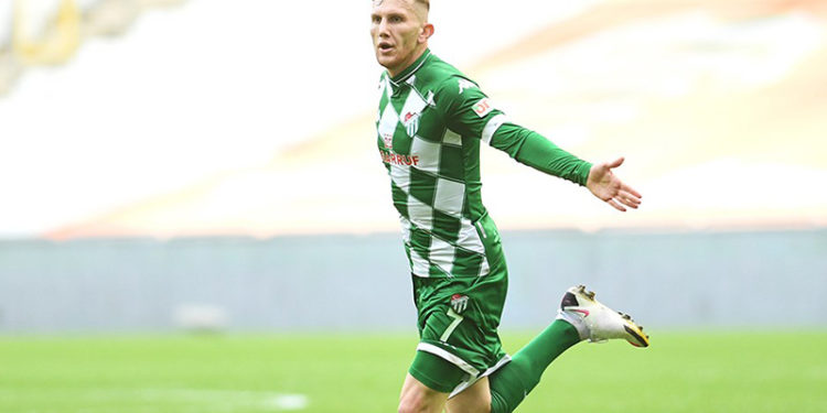 Beşiktaş'tan Burak Kapacak hamlesi