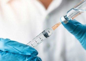 Bilim Kurulu Üyesi Şimşek: Hastalık geçirenlerde tek doz mRNA aşısı yeterli