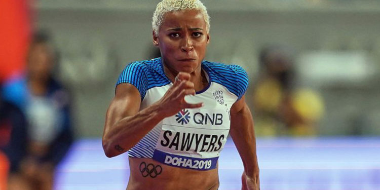 Britanyalı atlet, Olimpiyatlar'da Koronavirüs kısıtlamalarını anlattı: Her gün PCR testi veriliyor, yemek ve antrenman dışında maske çıkarmak yasak