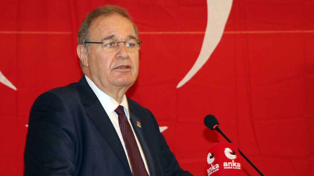 CHP Ekonomi Masası | Faik Öztrak: Türkiye’nin en büyük açığı, herkesi kucaklayan bir cumhurbaşkanı olmaması