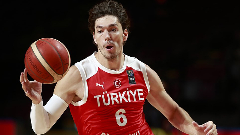 Cedi Osman: Takım olarak cevap verebilmek ve turnuvaya galibiyetle başlamak çok önemliydi, kazandığımız için mutluyuz