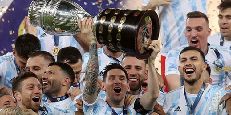 Copa America şampiyonu Arjantin oldu; Messi ilk kupasını kazandı