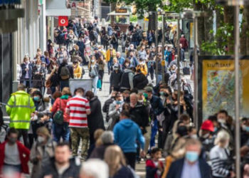 Delta Almanya'da baskın varyant oldu