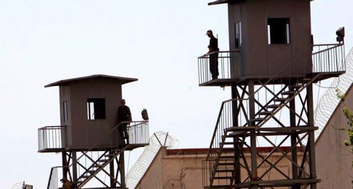 Dört duvar arasında bayram nasıldır bilir misiniz?