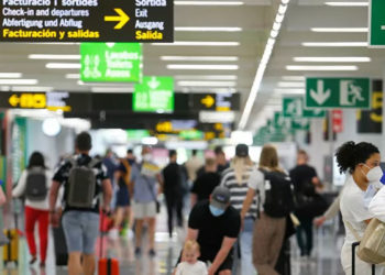 Dünya Sağlık Örgütü: Avrupa'daki koronavirüs vakaları 10 hafta sonra yeniden artışta