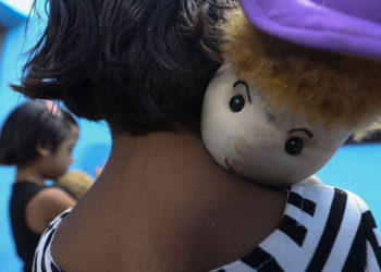 "Dünya genelinde yaklaşık 1.5 milyon çocuk pandemi nedeniyle anne, baba ya da bakıcılarından birini kaybetti"