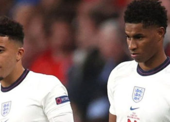 EURO 2020: Penaltı kaçıran siyah İngiliz oyunculara ırkçı hakaretlere dört tutuklama