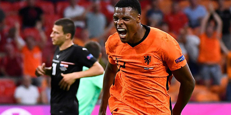 EURO 2020'ye damga vuran Dumfries, Everton'ın radarında