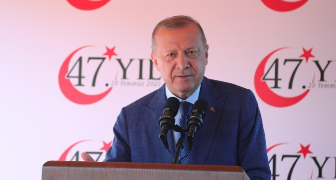 Erdoğan: Kıbrıs'ta müzakerelerin iki devlet arasında yürütülmesinin zamanı gelmiştir