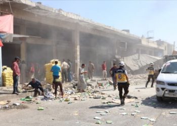 Esad rejimi yine İdlib'e saldırdı: 6 ölü