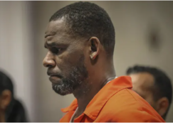 Federal savcılar: Şarkıcı R Kelly, kız ve erkek çocuklarına cinsel istismarda bulunmuş