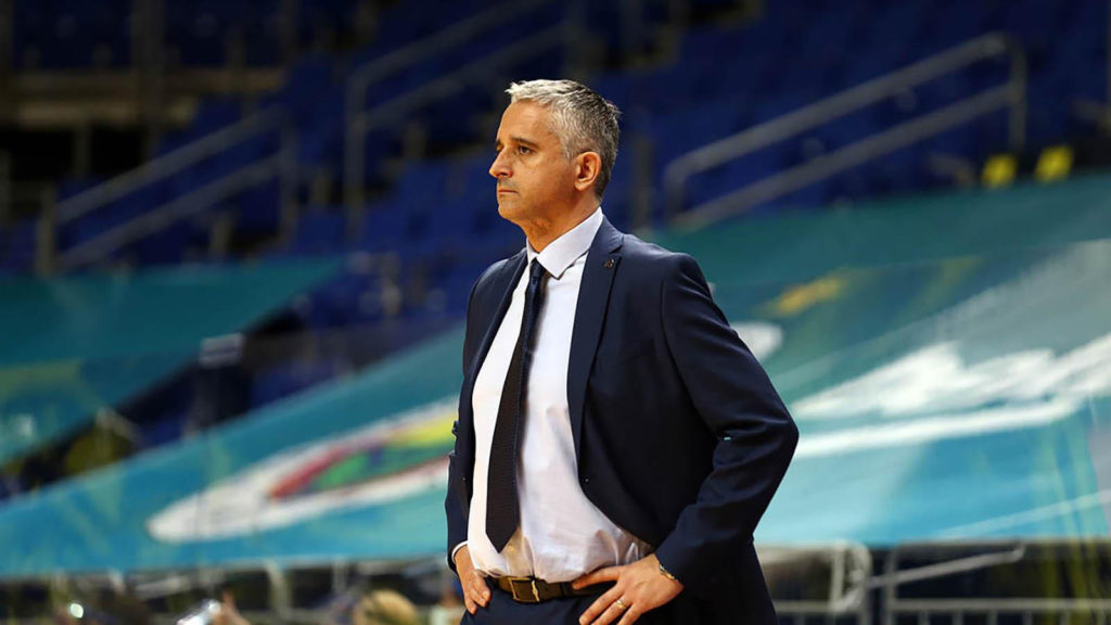 Fenerbahçe, koç Igor Kokoskov ile yolların ayrıldığını açıkladı