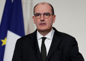 Fransa Başbakanı: Yeni Koronavirüs vakalarının yüzde 96'sını aşı yaptırmayanlar oluşturuyor