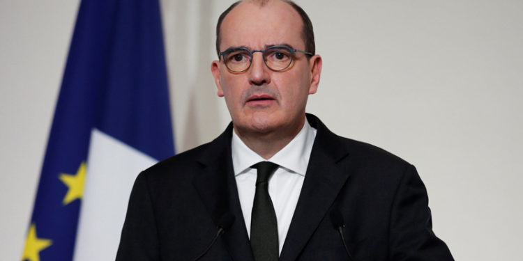 Fransa Başbakanı: Yeni Koronavirüs vakalarının yüzde 96'sını aşı yaptırmayanlar oluşturuyor