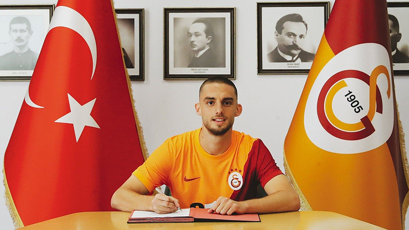 Galatasaray'ın yeni transferi Berkan Kutlu: Türkiye'nin en büyük kulübüne geldim