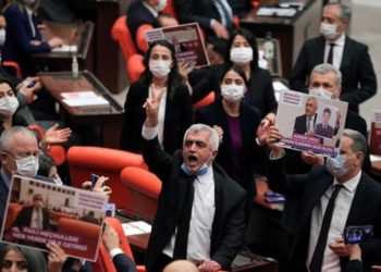Gergerlioğlu, vekilliğin iadesi için Meclis’e başvurdu