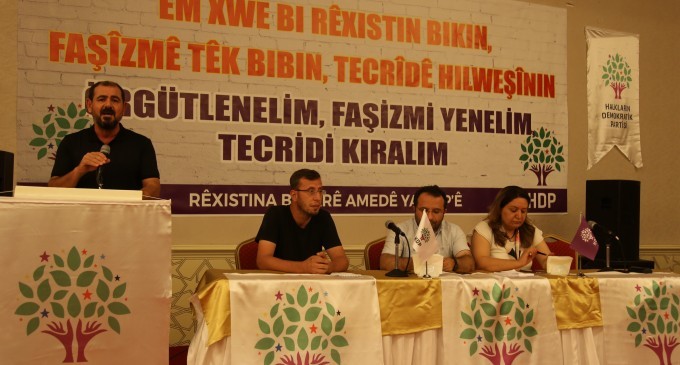 HDP’nin örgütlenme toplantısı üçüncü gününde