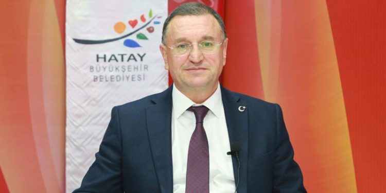 Hatay Belediye Başkanı Savaş: Suriyeliler kök saldıkça önce sahiplenip sonra bizi yönetmeye kalkacaklardır