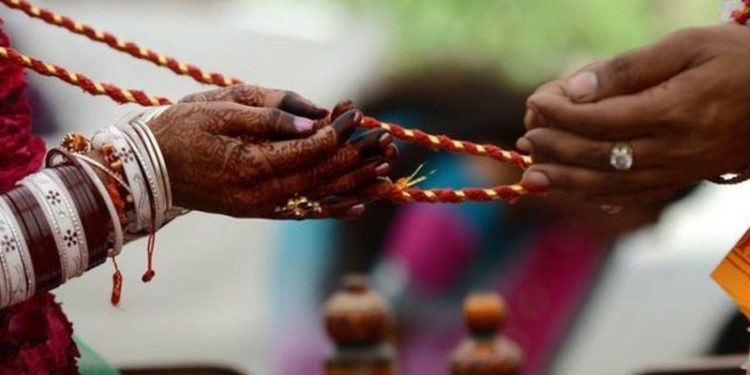 Hollanda'da yüzlerce çocuk yaz tatilinde zorla evlilik tehdidiyle karşı karşıya