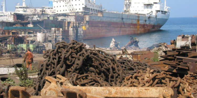 Hurda gemilerin geri dönüşümünden 157 milyon dolar gelir sağlandı