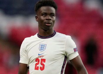 Irkçı saldırılara maruz kalan Saka: Buna benzer mesajlara aşinayım çünkü sosyal medya platformları, bunları önlemek için yeterince çaba sarf etmiyor