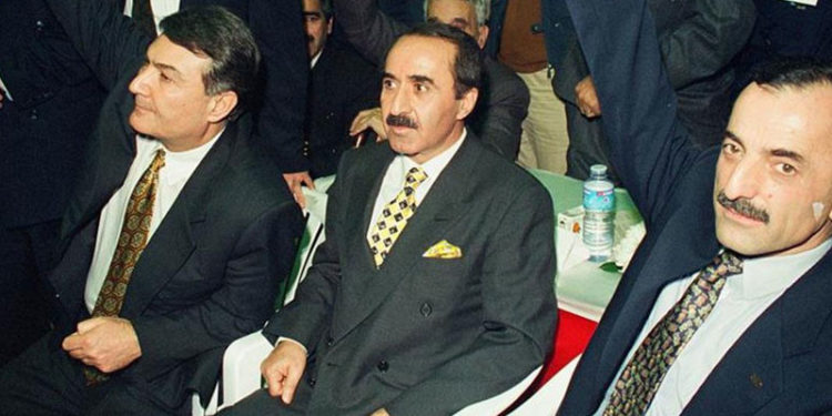 Karayalçın’dan Livaneli’nin açıklamalarına tepki: Bir parti ben sosyal demokratım diyorsa, ortanın solundayım diyorsa, oradadır
