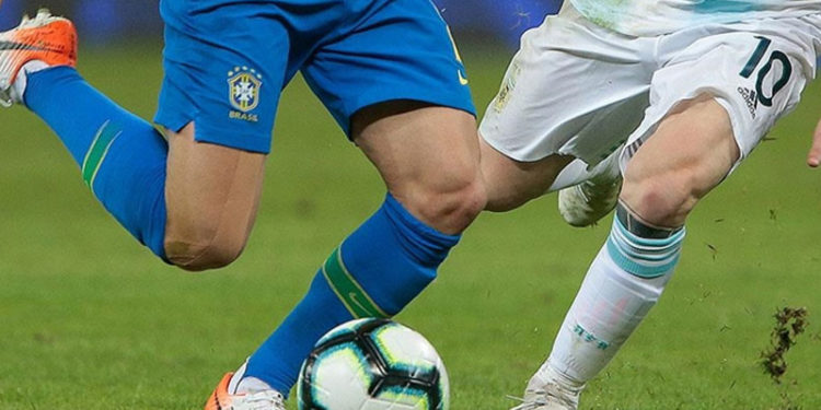 Kupa Amerika'da finalin adı Arjantin-Brezilya