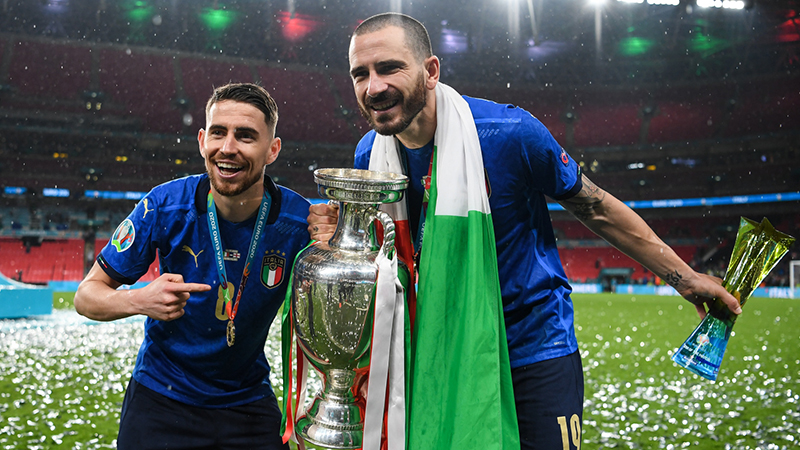 Leonardo Bonucci, final maçında hem Avrupa Şampiyonası hem de İtalya futbol tarihine geçti